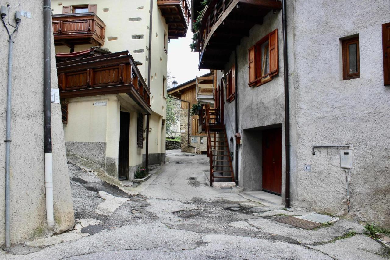 Casa Il Geranio Tenna Ospitar Exterior foto